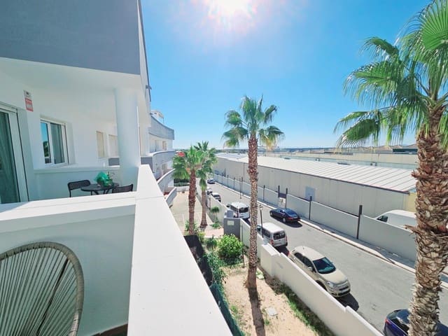 2 chambre Appartement à vendre à Los Balcones - Los Altos, Torrevieja avec piscine garage - 179 990 € (Ref: 9449618)