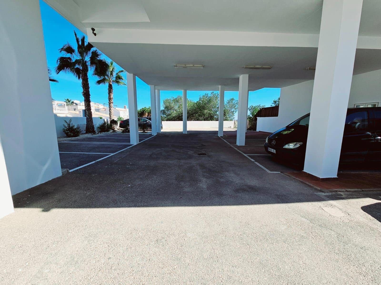 2 chambre Appartement à vendre à Torrevieja avec piscine garage - 179 990 € (Ref: 9449618)