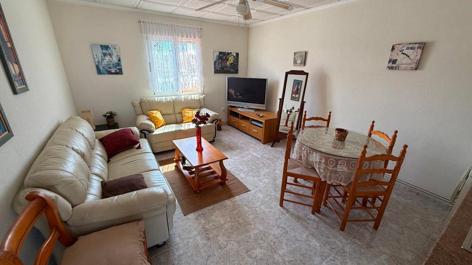 3 quarto Moradia para venda em Torrevieja com piscina - 425 000 € (Ref: 9449620)