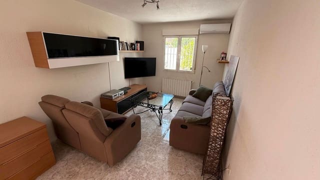 3 quarto Moradia para venda em El Chaparral - La Siesta - La Torreta, Torrevieja com piscina - 425 000 € (Ref: 9449620)