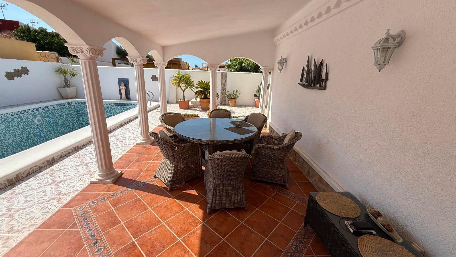 3 quarto Moradia para venda em Torrevieja com piscina - 425 000 € (Ref: 9449620)