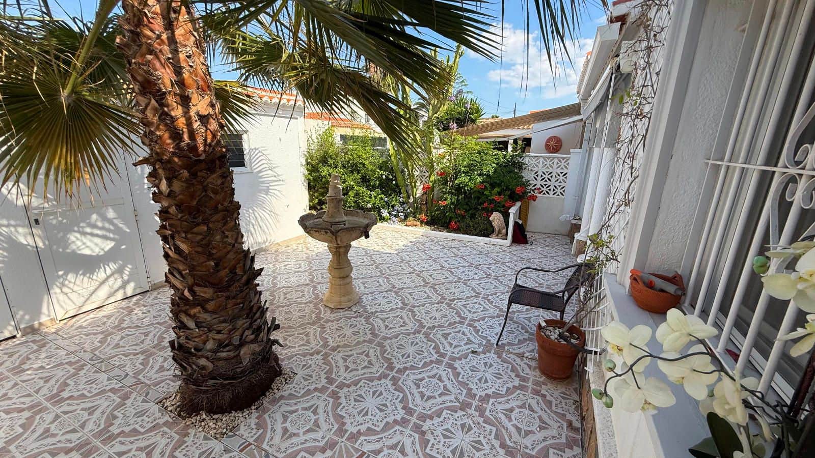 3 quarto Moradia para venda em Torrevieja com piscina - 425 000 € (Ref: 9449620)