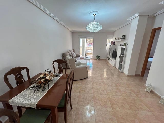 4 slaapkamer Penthouse te koop in Centro - Muelle Pesquero, Torrevieja met zwembad - € 159.900 (Ref: 9449623)