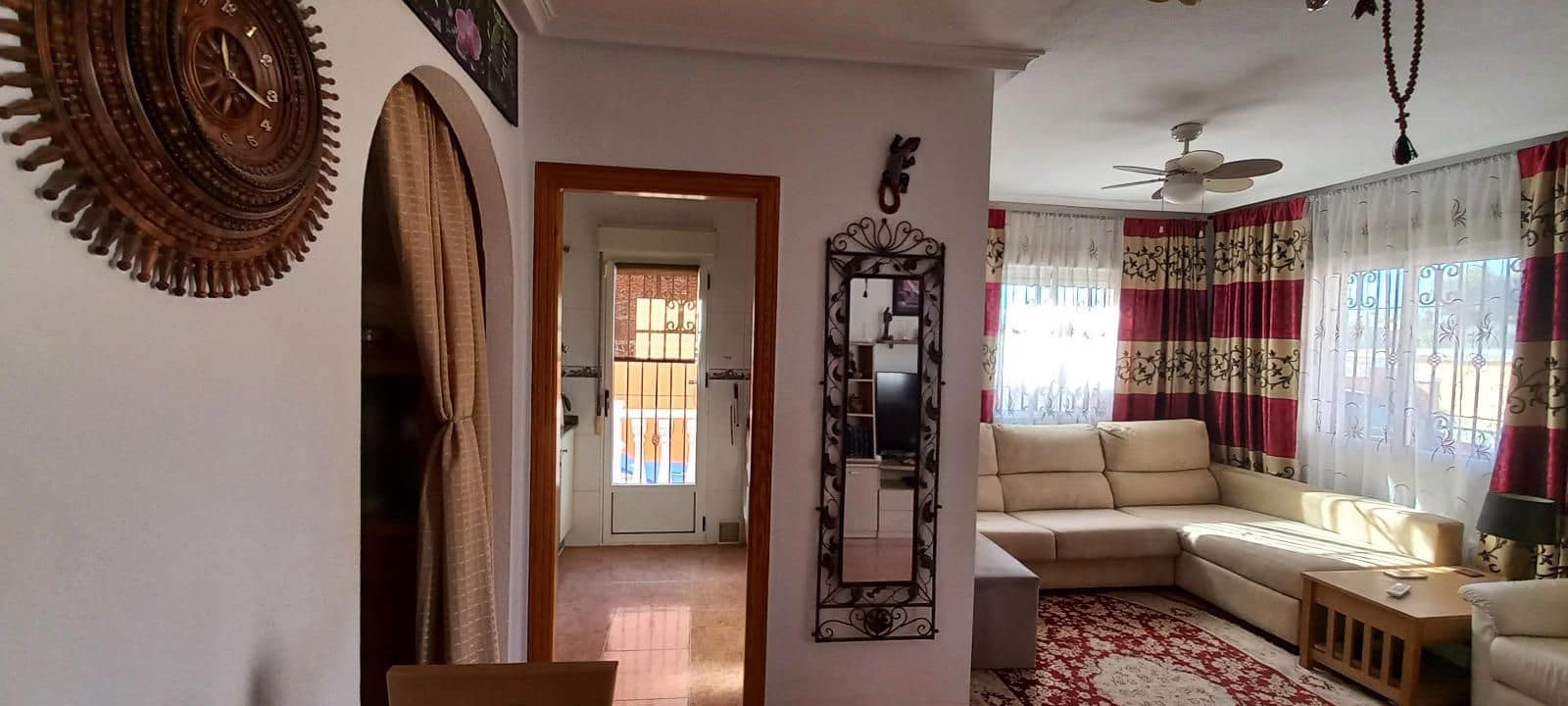 3 soverom Hus til salgs i Los Montesinos med svømmebasseng garasje - € 175 000 (Ref: 9449625)