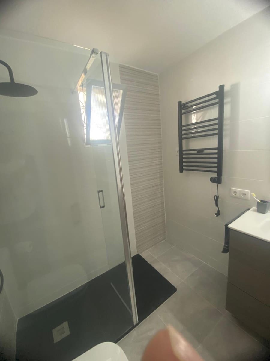 2 quarto Apartamento para venda em Torrevieja com piscina - 149 000 € (Ref: 9449626)