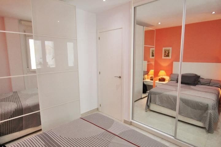 2 quarto Apartamento para venda em Guardamar del Segura com garagem - 285 000 € (Ref: 9449629)