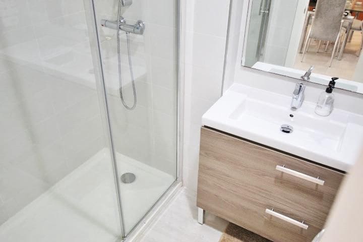 2 quarto Apartamento para venda em Guardamar del Segura com garagem - 285 000 € (Ref: 9449629)