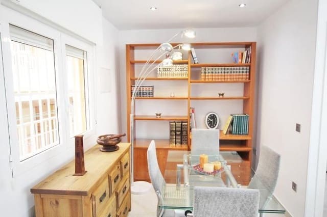 2 quarto Apartamento para venda em Guardamar Playa, Guardamar del Segura com garagem - 285 000 € (Ref: 9449629)