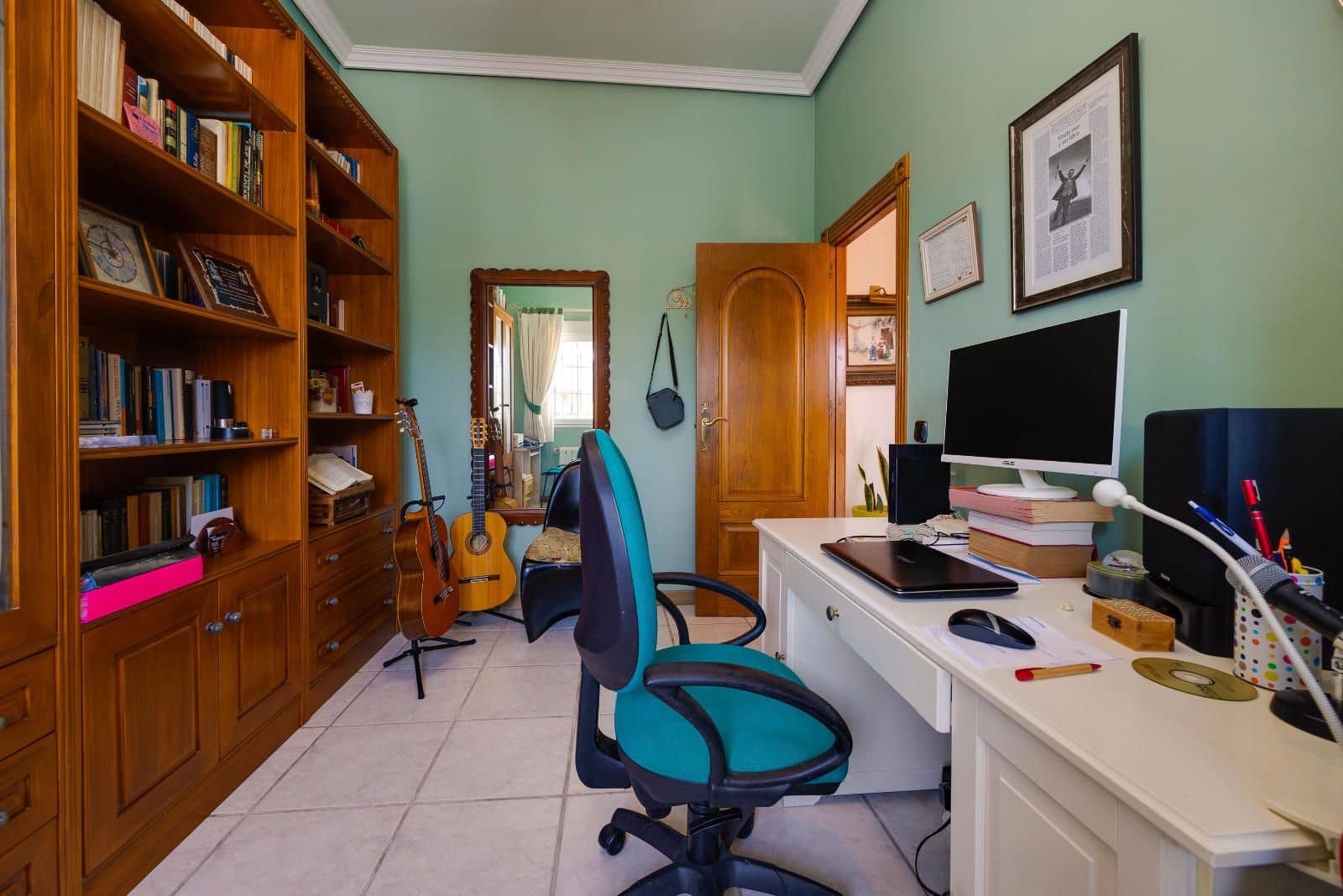 Chalet de 6 habitaciones en La Mata en venta con piscina - 949.969 € (Ref: 9460584)