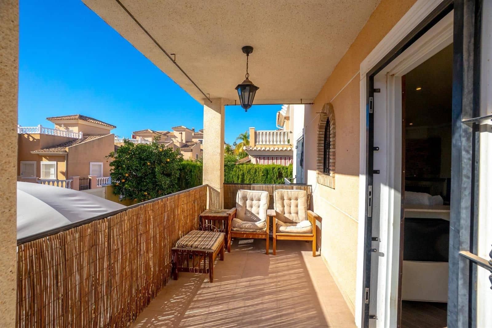 3 bedroom Villa for sale in Los Altos with pool garage - € 345,000 (Ref: 9489855)