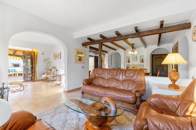 3 bedroom Penthouse for sale in Los Frutales, Torrevieja with garage - € 499,000 (Ref: 9489856)