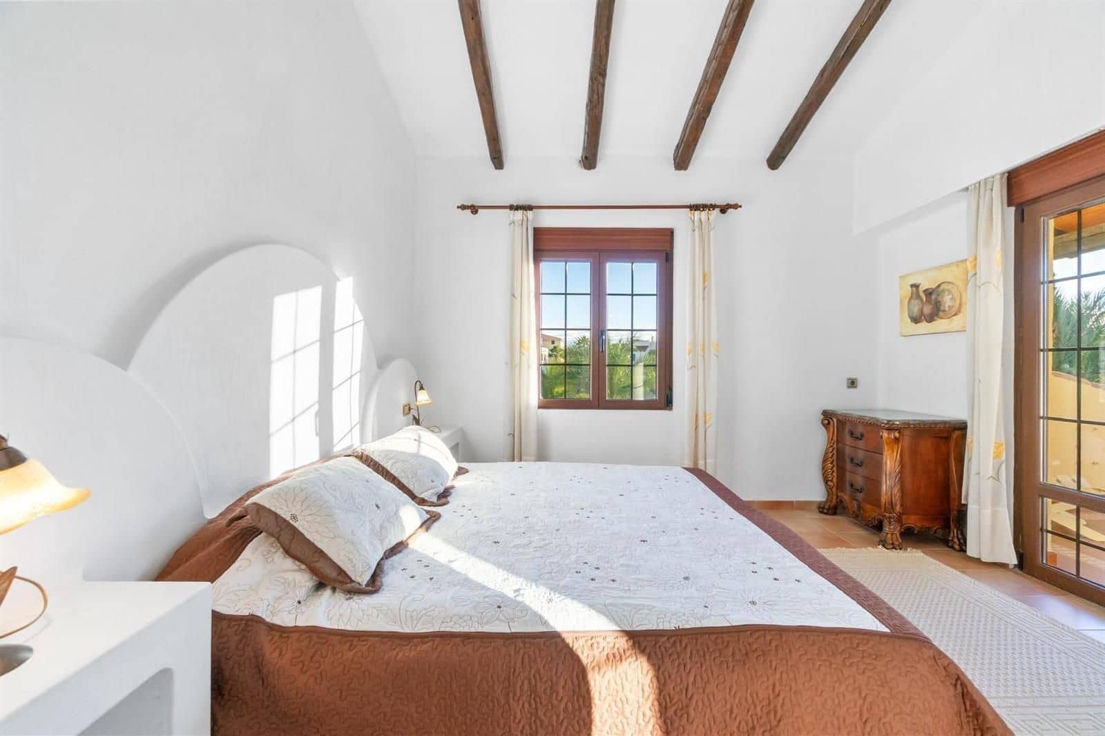 3 bedroom Penthouse for sale in Torrevieja with garage - € 499,000 (Ref: 9489856)