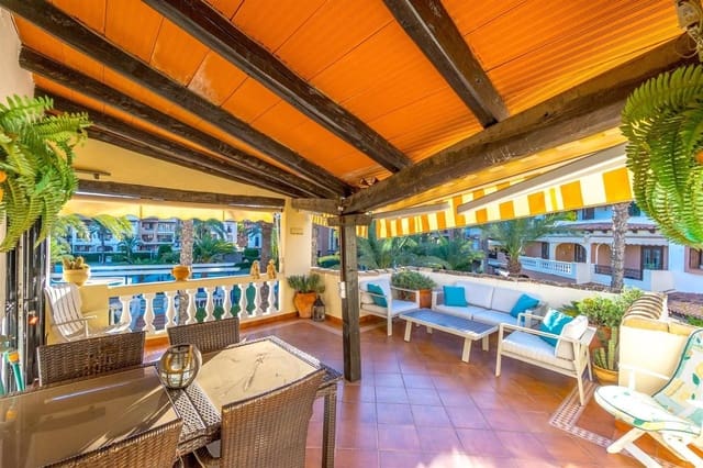 3 bedroom Penthouse for sale in Los Frutales, Torrevieja with garage - € 499,000 (Ref: 9489856)