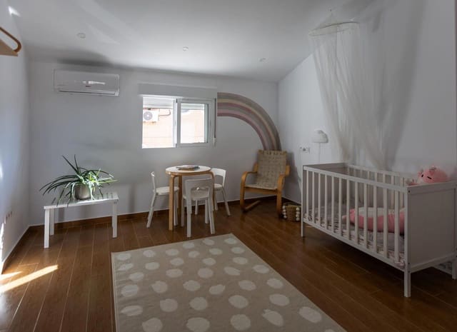 3 soveværelse Byhus til salg i Nueva Torrevieja, Torrevieja - € 205.000 (Ref: 9503175)