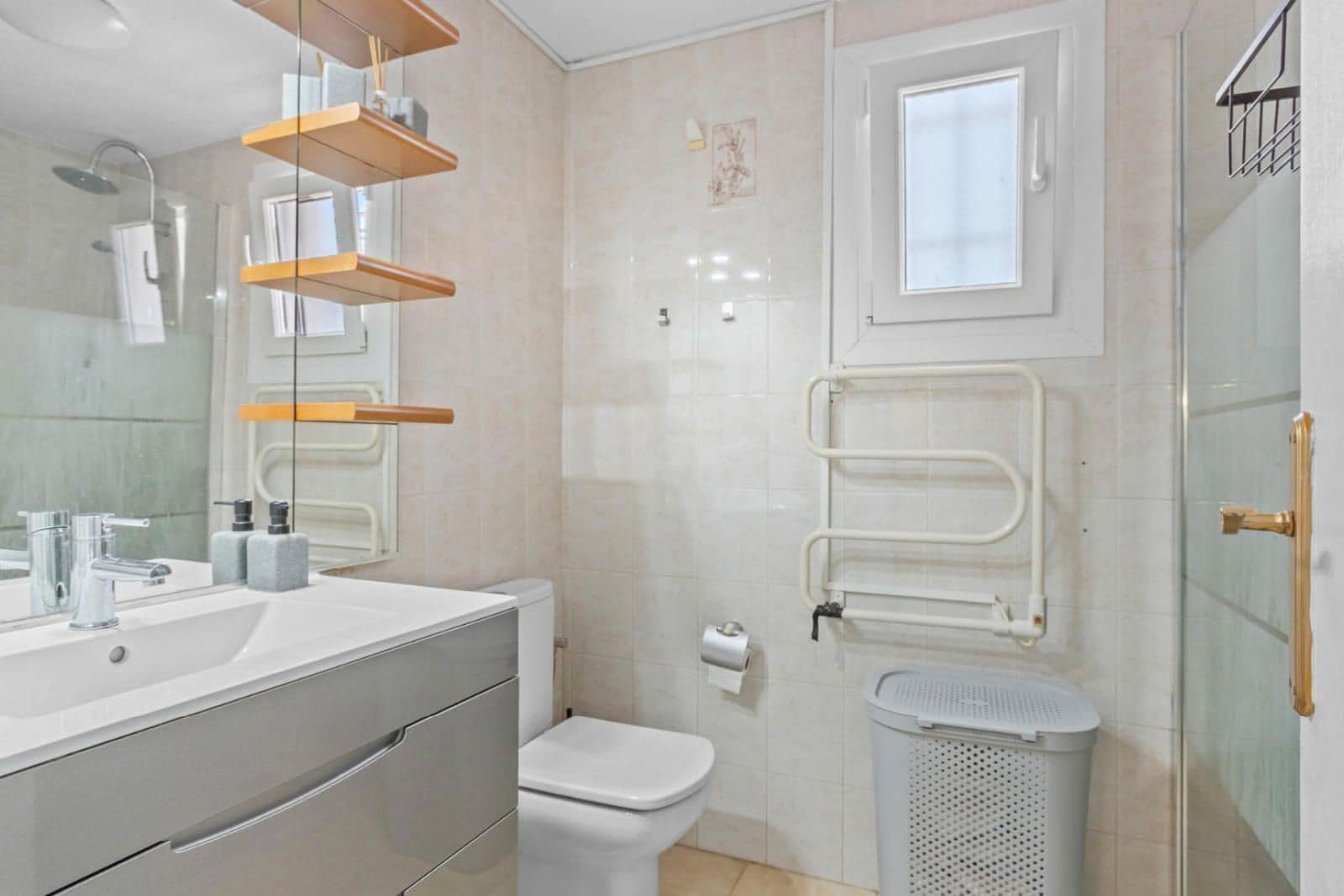 2 quarto Moradia para venda em Torrevieja com piscina - 145 000 € (Ref: 9506800)