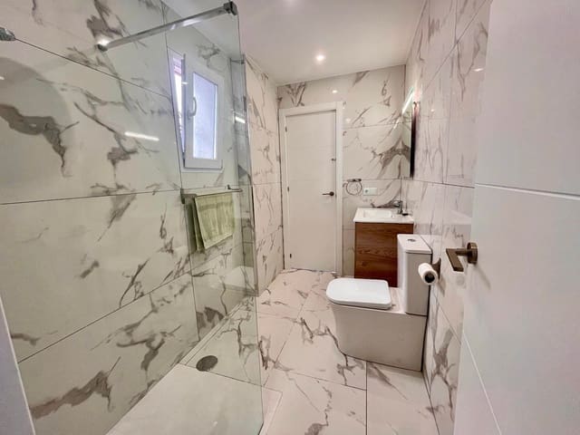 1 chambre Appartement à vendre à Villamartin, Orihuela avec piscine - 155 000 € (Ref: 9508002)