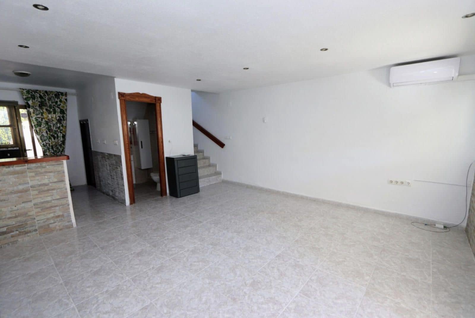 3 makuuhuone Omakotitalo myytävänä paikassa Los Balcones - 165 000 € (Ref: 9511256)