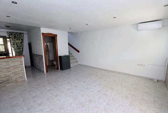 3 makuuhuone Omakotitalo myytävänä paikassa Los Balcones - 165 000 € (Ref: 9511256)