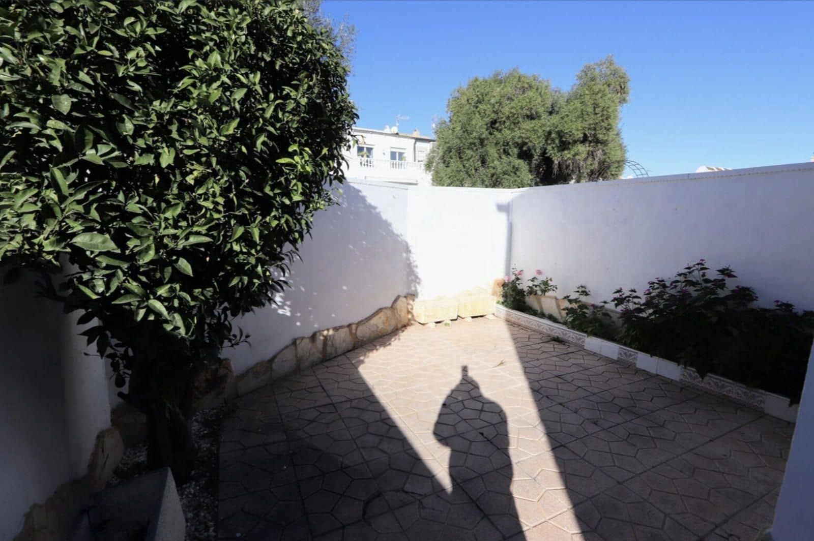 3 makuuhuone Omakotitalo myytävänä paikassa Los Balcones - 165 000 € (Ref: 9511256)