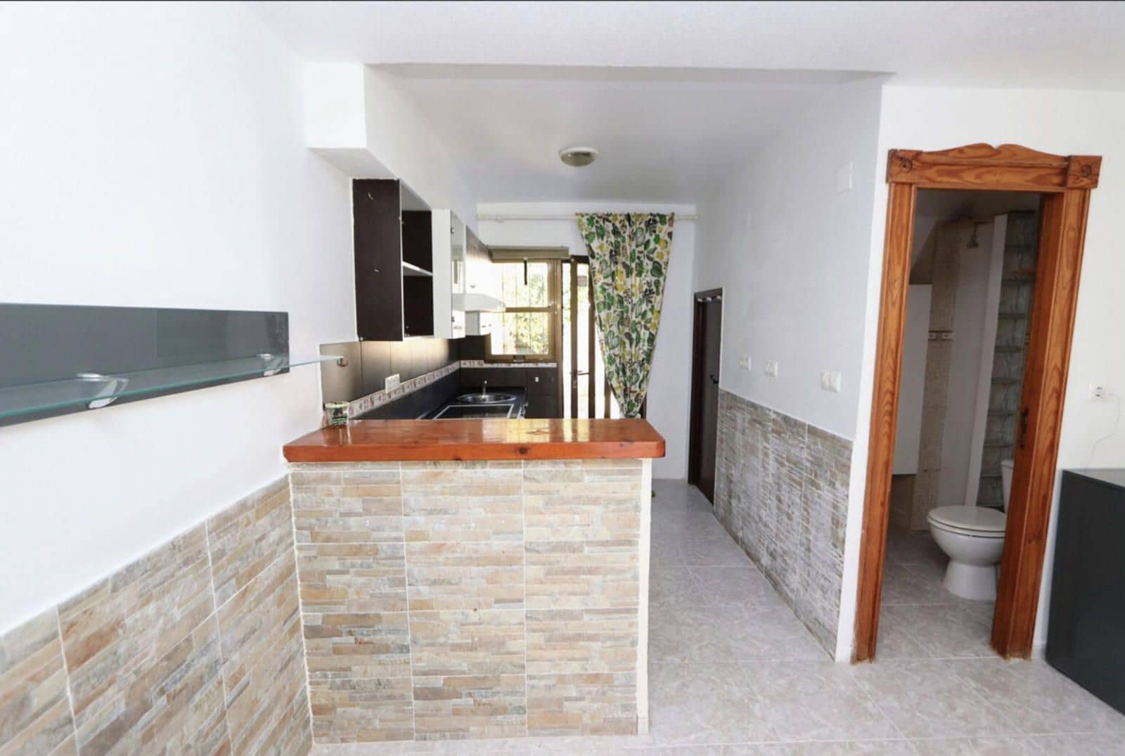 3 makuuhuone Omakotitalo myytävänä paikassa Los Balcones - 165 000 € (Ref: 9511256)