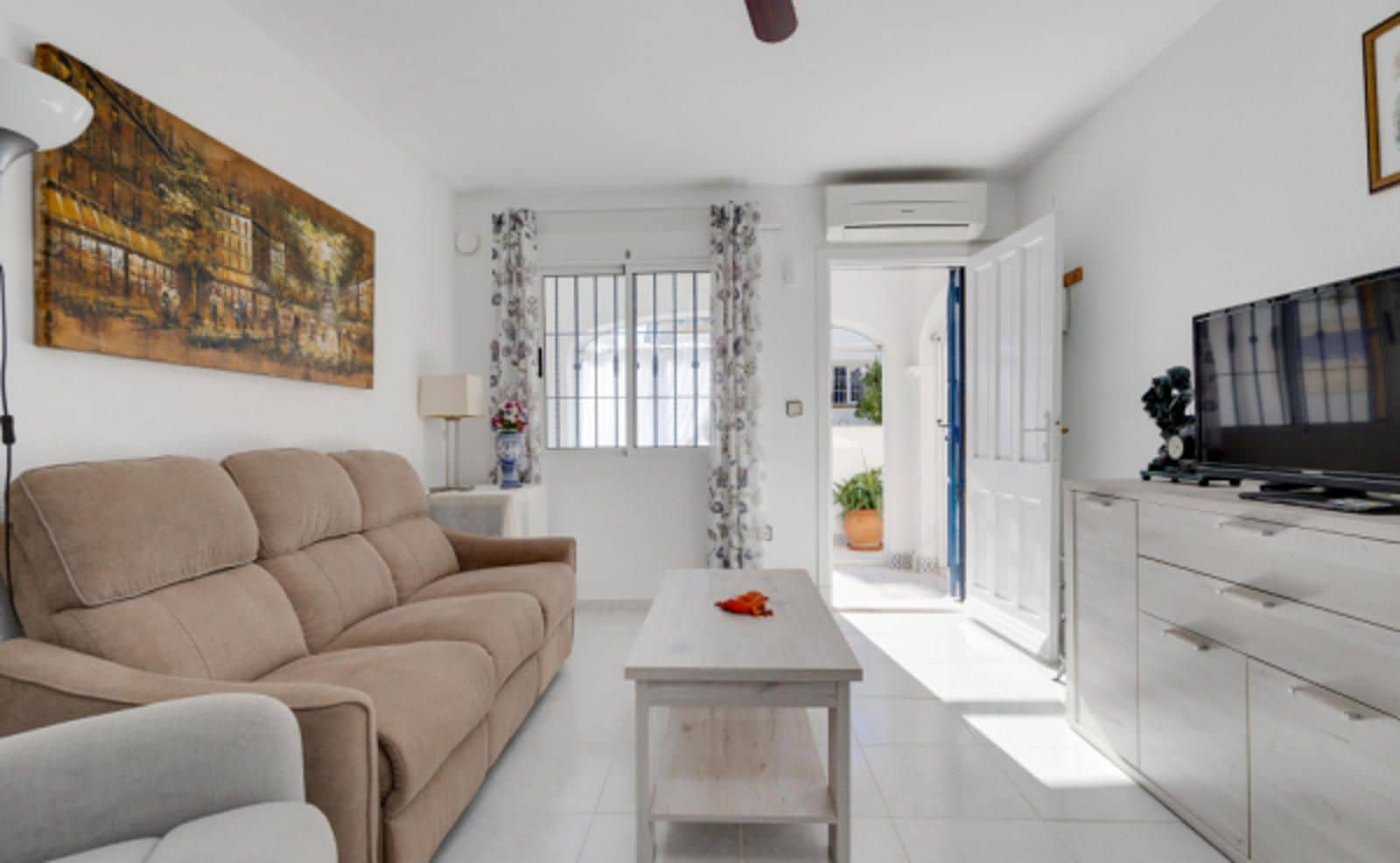 3 soverom Villa til salgs i La Florida med svømmebasseng - € 169 000 (Ref: 9511257)