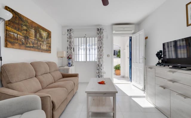 3 soverom Villa til salgs i La Florida, Orihuela med svømmebasseng - € 169 000 (Ref: 9511257)