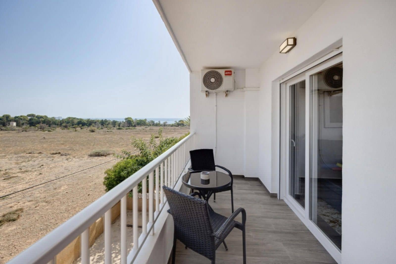 2 soverom Leilighet til salgs i Punta Prima med svømmebasseng garasje - € 189 900 (Ref: 9523513)