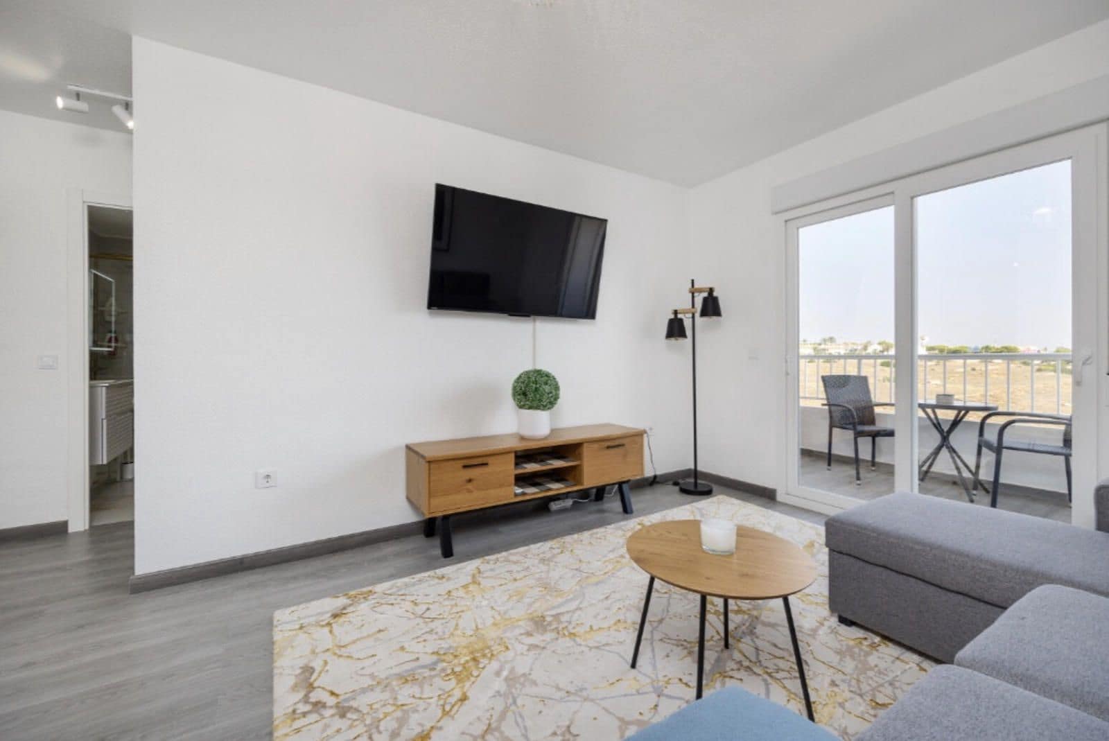 2 soverom Leilighet til salgs i Punta Prima med svømmebasseng garasje - € 189 900 (Ref: 9523513)