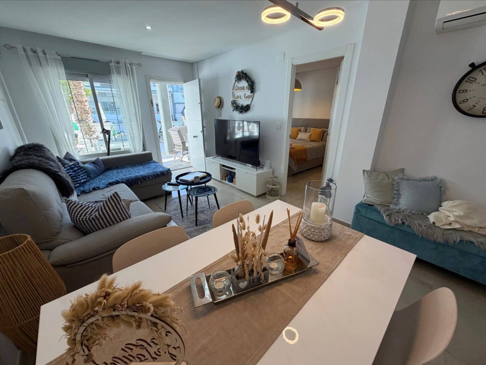 2 soveværelse Villa til salg i La Florida med swimmingpool - € 199.000 (Ref: 9523679)