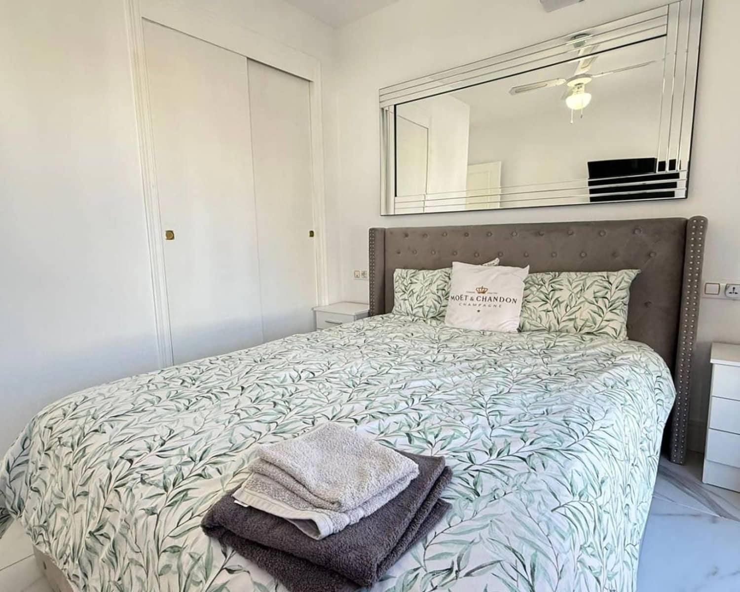 2 Zimmer Villa zu verkaufen in Orihuela Costa mit Pool - 210.000 € (Ref: 9525521)