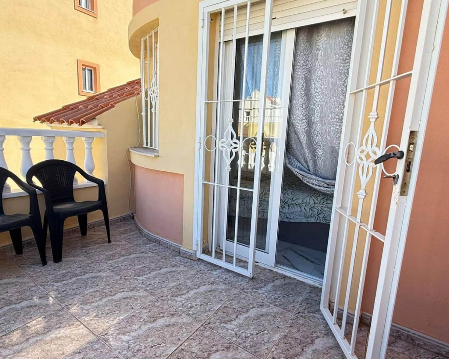 2 Zimmer Villa zu verkaufen in Orihuela Costa mit Pool - 210.000 € (Ref: 9525521)