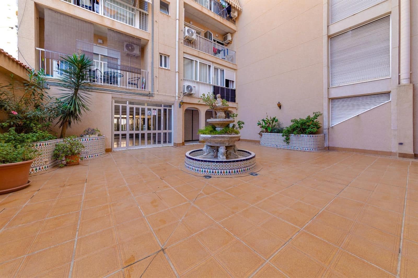 Leilighet til salgs i Torrevieja - € 88 900 (Ref: 9532105)