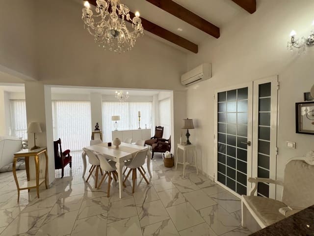 3 Zimmer Villa zu verkaufen in Dolores mit Pool - 525.000 € (Ref: 9538609)