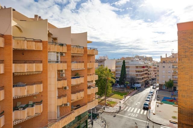 Piso de 2 habitaciones en Playa del Cura, Torrevieja en venta con garaje - 166.300 € (Ref: 9544126)