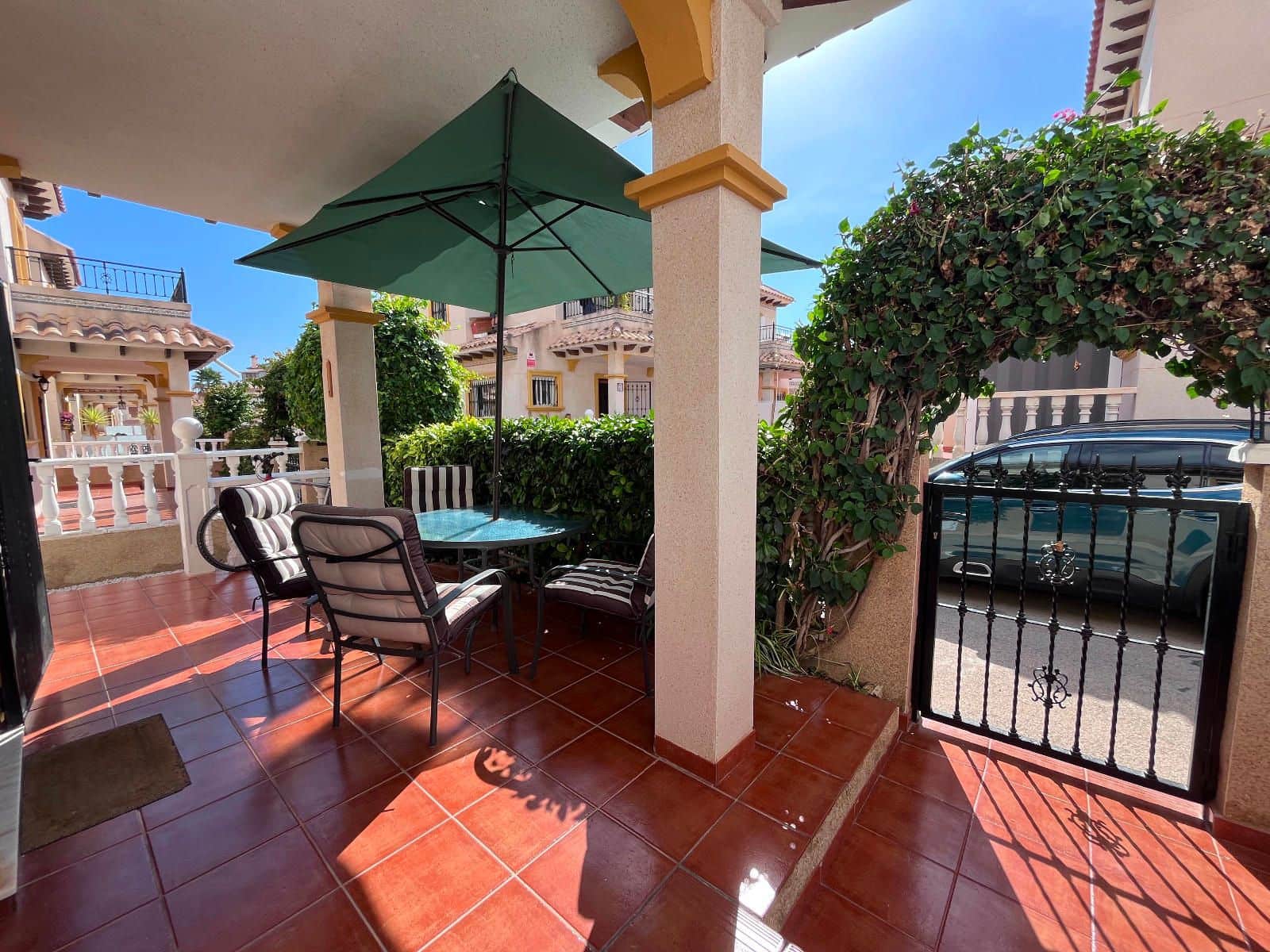 3 quarto Moradia para venda em La Zenia com piscina garagem - 235 000 € (Ref: 9547199)