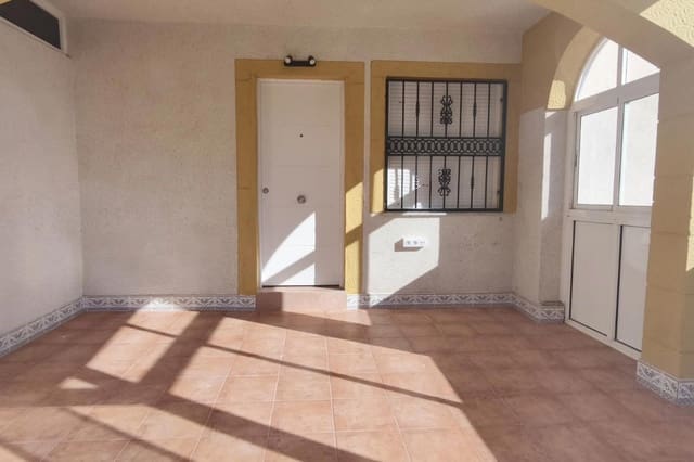 3 quarto Moradia para venda em Orihuela Costa, Orihuela com piscina garagem - 230 000 € (Ref: 9547200)