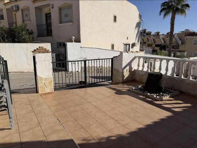 Casa de 2 habitaciones en Orihuela Costa, Orihuela en venta con piscina - 169.000 € (Ref: 9547201)