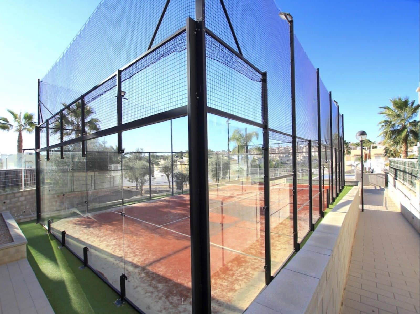 2 sovrum Lägenhet till salu i Villamartin med pool - 235 000 € (Ref: 9547345)