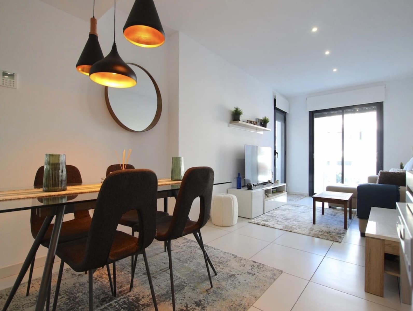 2 sovrum Lägenhet till salu i Villamartin med pool - 235 000 € (Ref: 9547345)