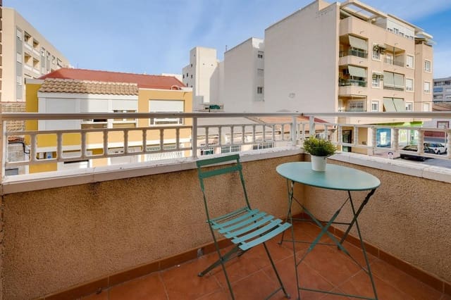 3 Zimmer Wohnung zu verkaufen in Centro - Muelle Pesquero, Torrevieja mit Garage - 265.000 € (Ref: 9549791)