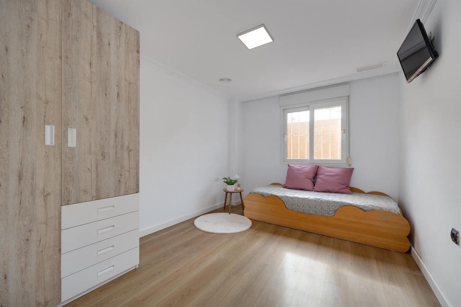 3 Zimmer Wohnung zu verkaufen in Torrevieja mit Garage - 265.000 € (Ref: 9549791)