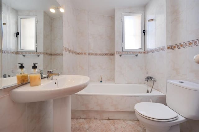 3 quarto Moradia para venda em Los Altos com piscina - 237 900 € (Ref: 9565727)