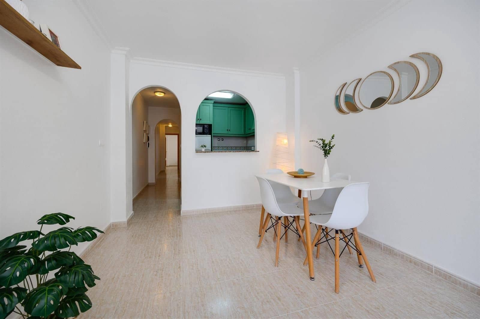 Ático de 2 habitaciones en Torrevieja en venta - 149.900 € (Ref: 9565729)