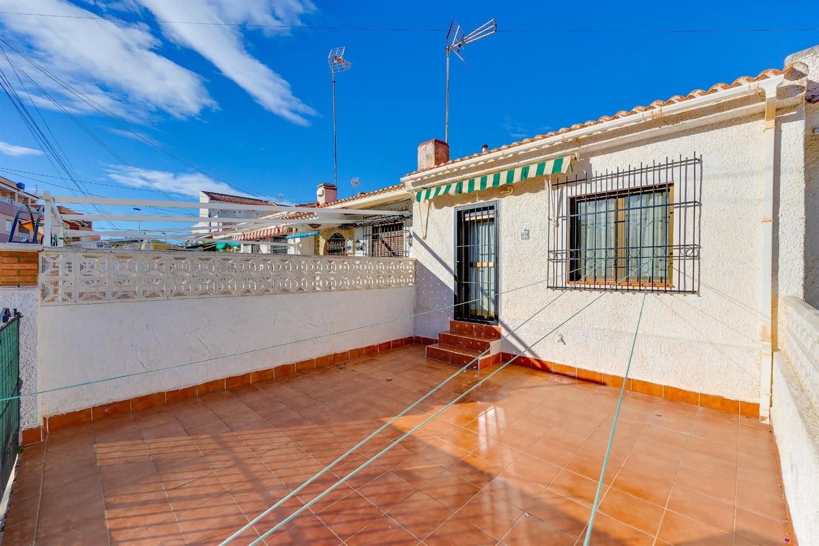 3 soveværelse Villa til salg i Torrevieja - € 194.900 (Ref: 9565730)