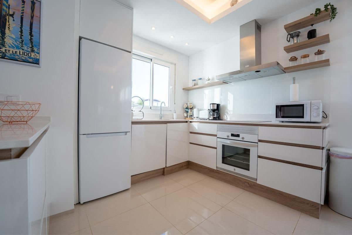 2 bedroom Villa for sale in Ciudad Quesada with garage - € 309,000 (Ref: 9571496)