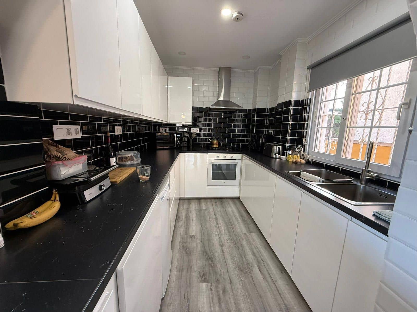 3 sovrum Villa till salu i Los Altos med pool garage - 399 000 € (Ref: 9579969)