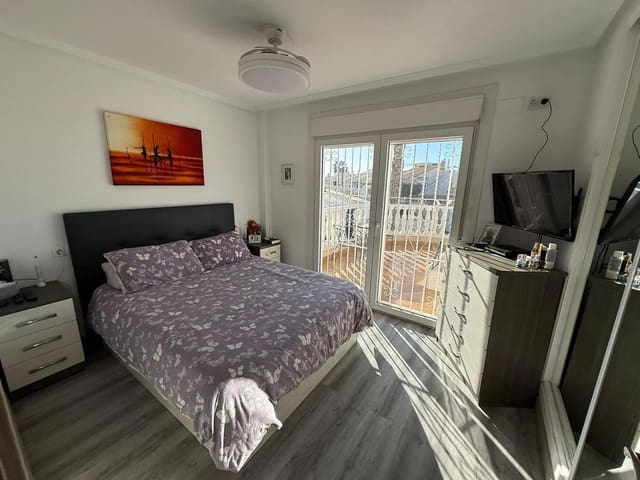 3 Zimmer Villa zu verkaufen in Los Altos mit Pool Garage - 399.000 € (Ref: 9579969)