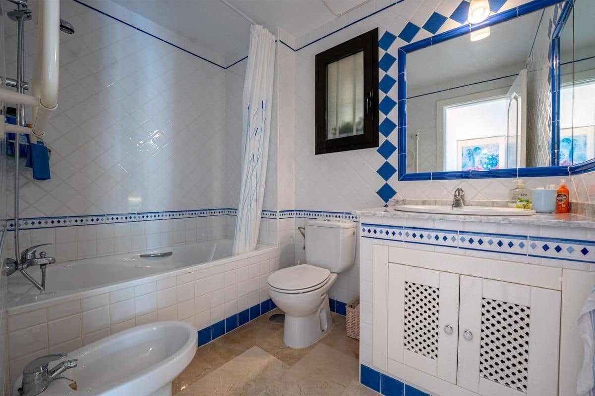 3 sovrum Lägenhet till salu i Villamartin med garage - 250 000 € (Ref: 9579973)