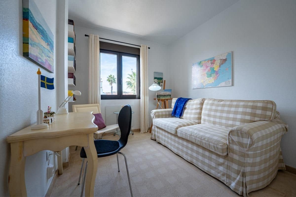 3 sovrum Lägenhet till salu i Villamartin med garage - 250 000 € (Ref: 9579973)