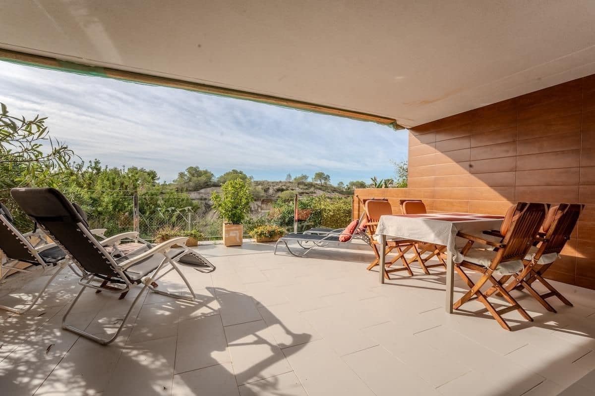 Chalet de 2 habitaciones en Orihuela Costa en venta con garaje - 289.500 € (Ref: 9579974)